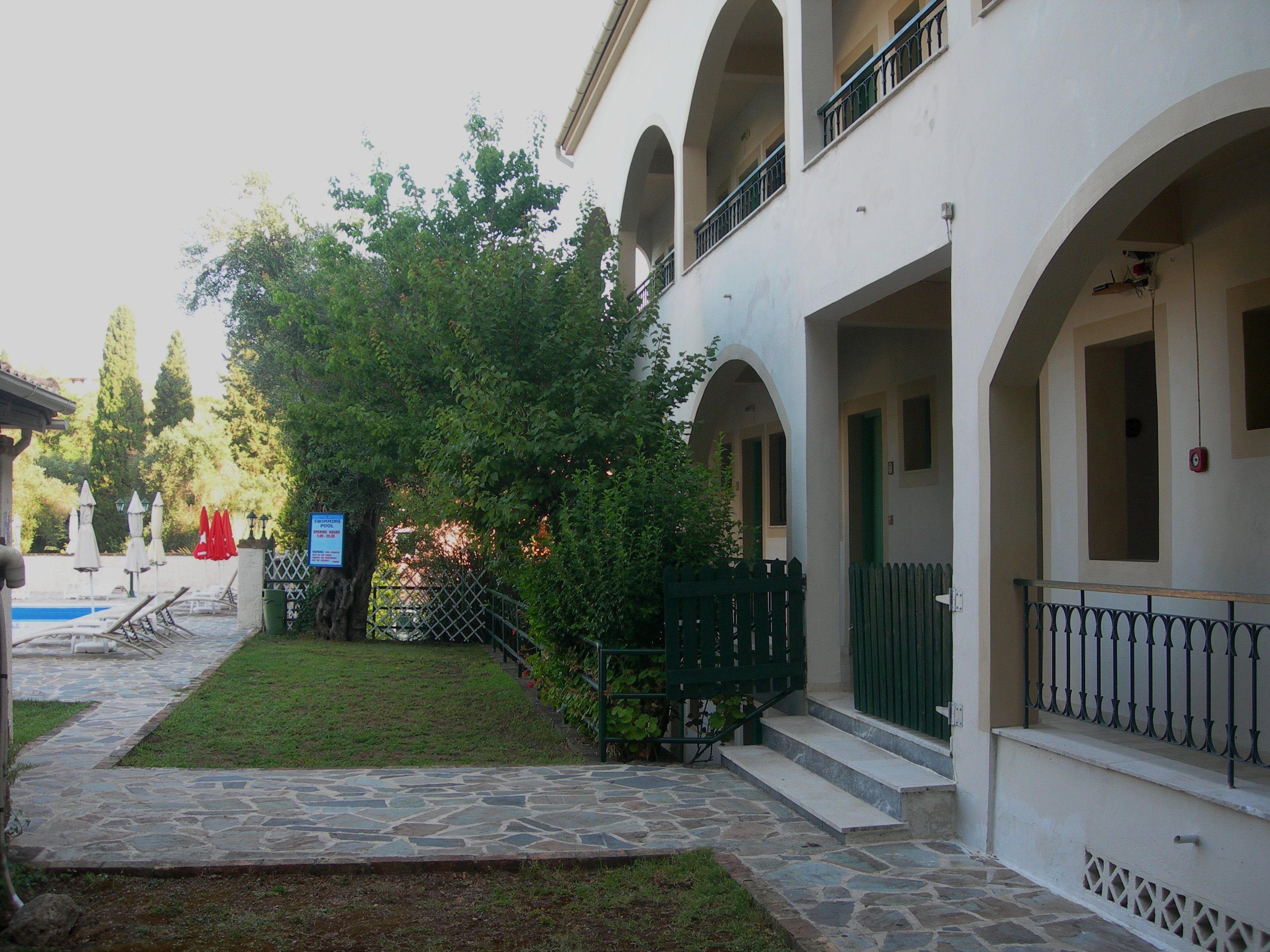 Villa Karmar Hotel Apartments Dassia  Exterior foto
